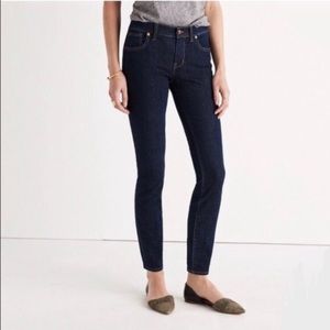 Madewell Dark Wash Skinny Skinny Jeans